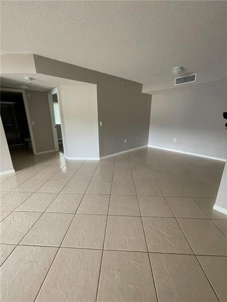 Photo - 5025 Wiles Rd Unit 101