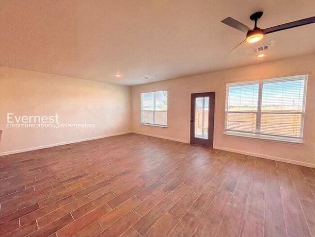 Photo - 705 Freedom Cir