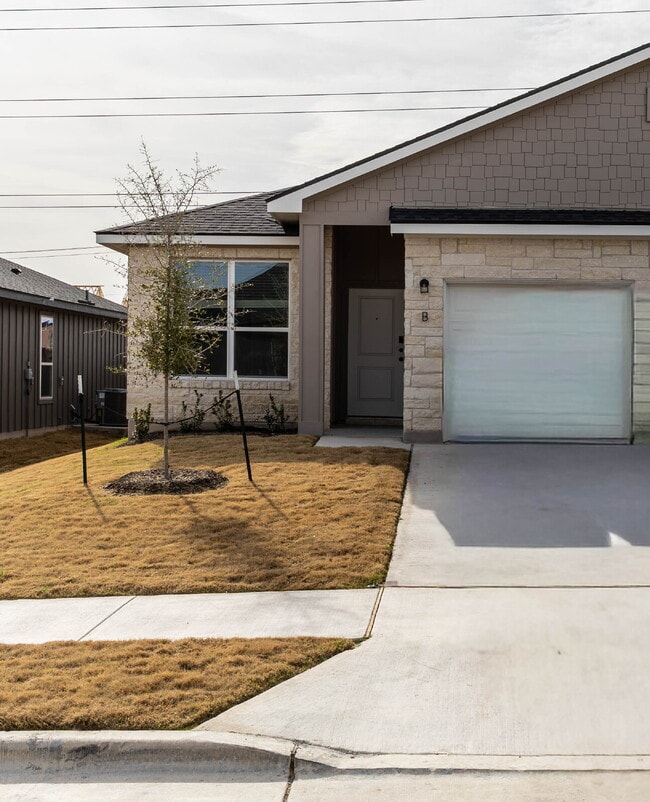 Photo - "Spacious Brand-new duplex with 3-Bedroom Duplex with 2 Full Baths"