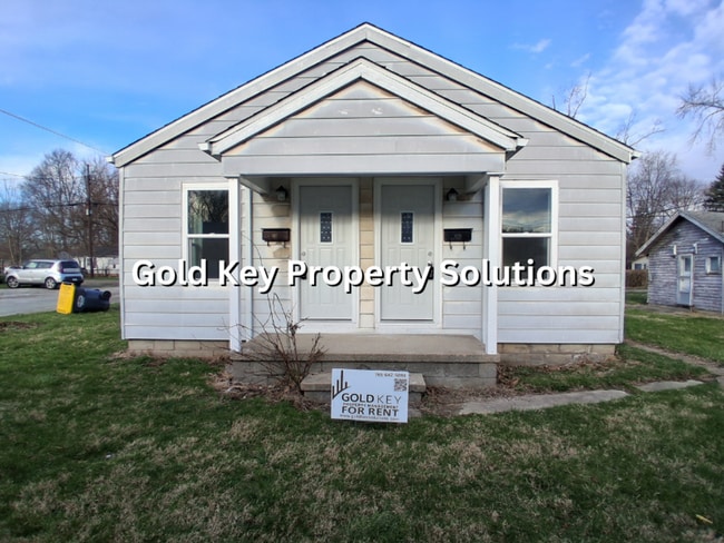 Building Photo - 4105 Main St Unit 4105 Main St  3