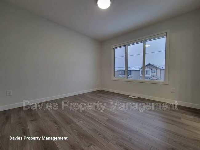 Photo - 9475 Colak Ln SW