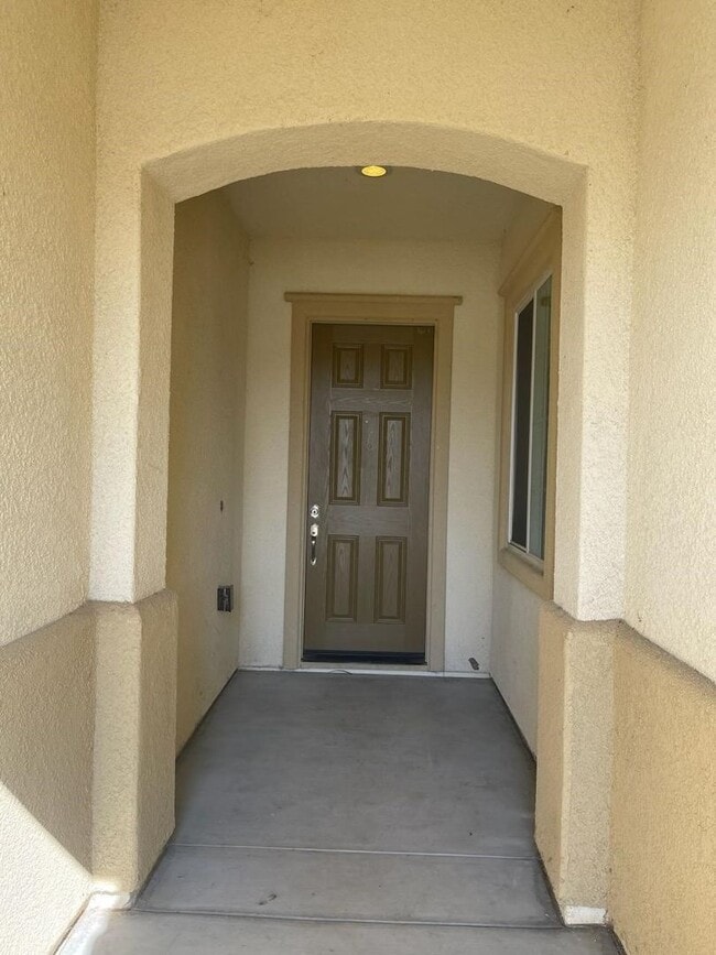 Photo - 15514 St Clement Way