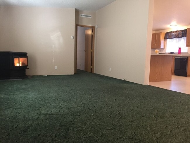 Photo - 3-Bed, 2-Bath Single-Family Home in Driggs