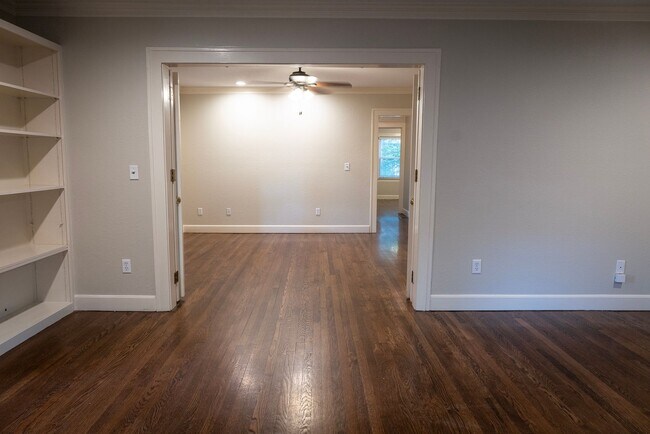 Photo - 49SW1105 Unit 49SW1105L