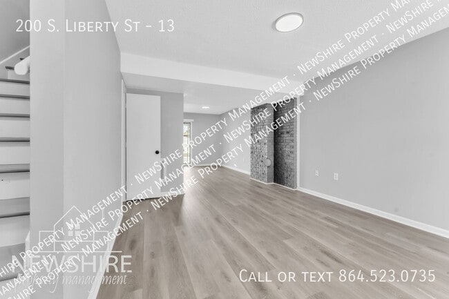 Photo - 200 S Liberty St Unit 13
