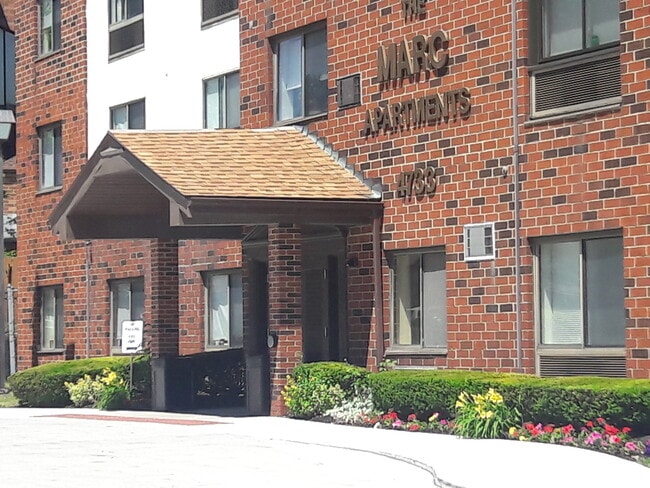 Photo - Marc Apartments