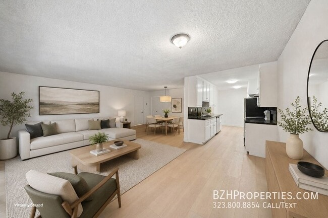 Building Photo - 10980 Ohio Ave Unit 201