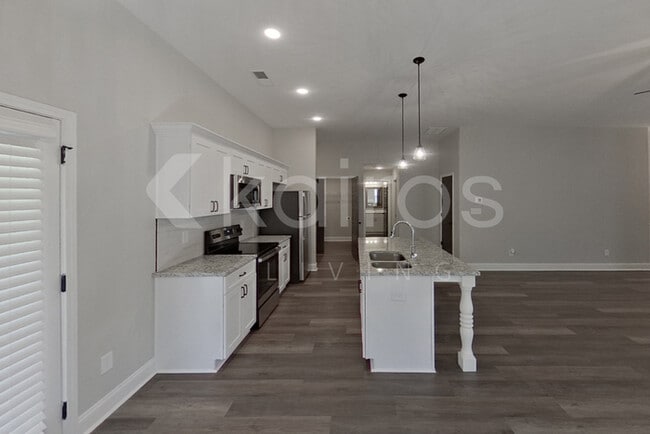 Photo - 125 Allentown Ct