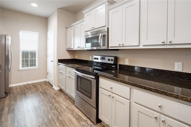 Photo - 3519 Summerway Dr