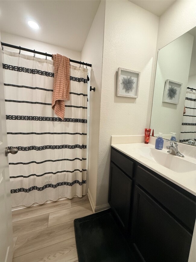 Photo - 8103 Vacek Meadows Loop