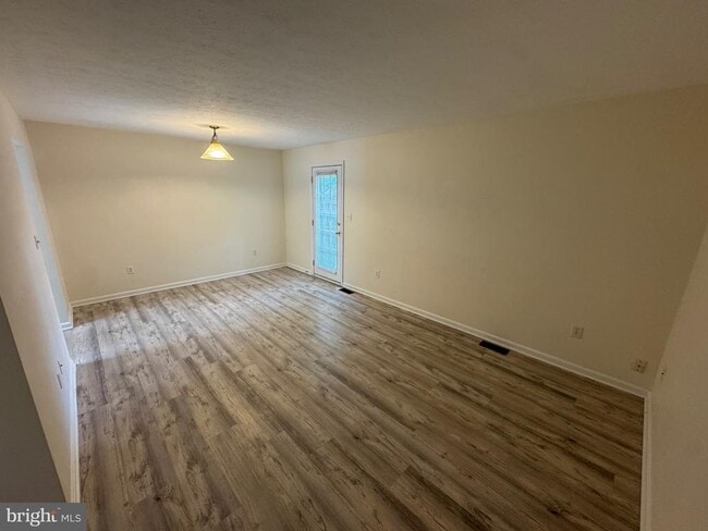 Photo - 219 Sherando Cir