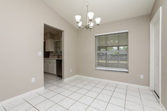 Photo - 8129 Cloverglen Cir