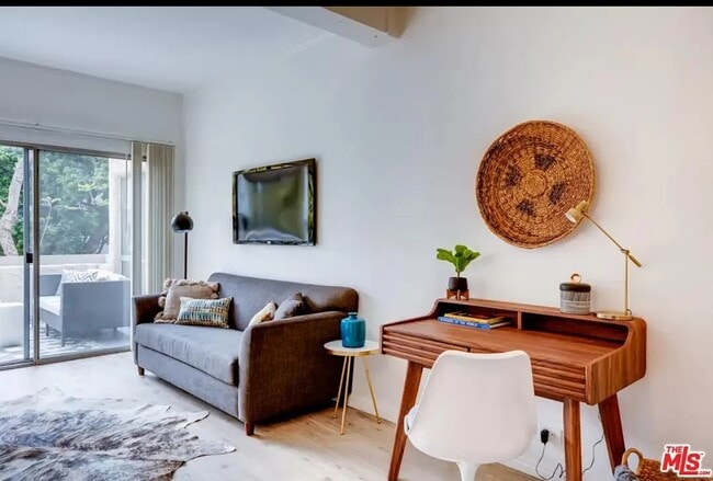 Photo - 1440 Veteran Ave Condo Unit 246