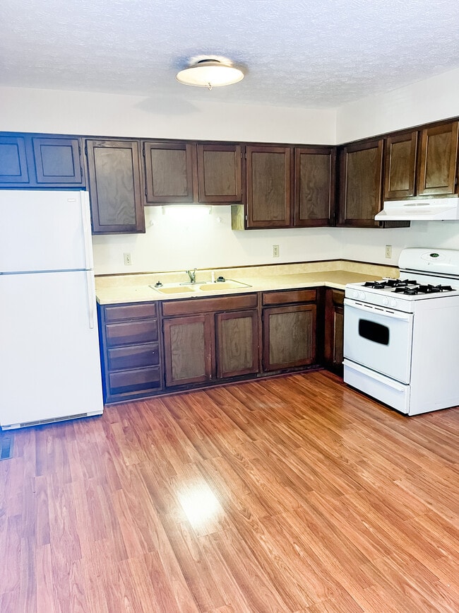 Building Photo - 5229 Rule Rd Unit #3 - 5233 Rule Road Rental