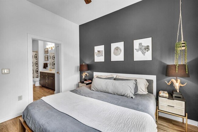 Photo - 1900 Barton Springs Rd Condo Unit 1036