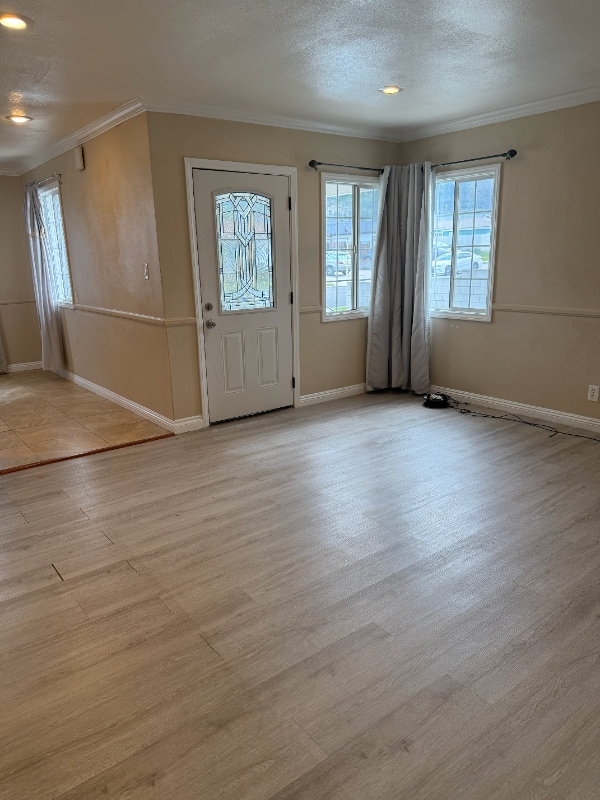 Photo - 665 Larimore Ave Unidad 1