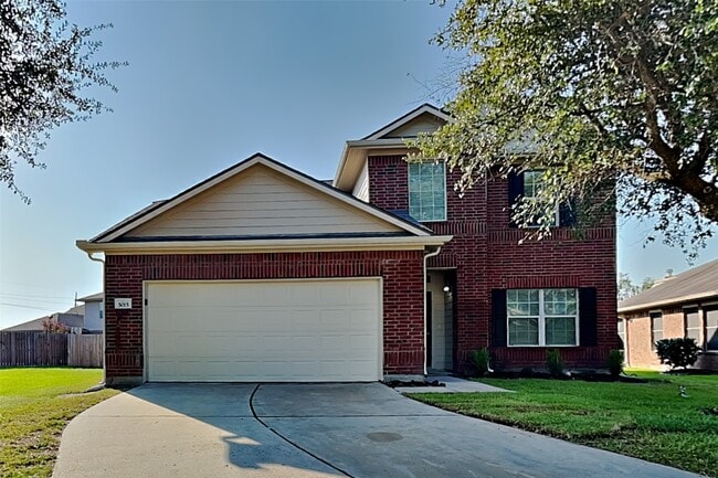 Building Photo - 5015 Mossy Bridge Dr Rental