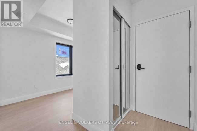 Photo - 77 Florence St Unité 6