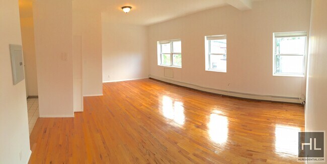 DRIGGS AVENUE - DRIGGS AVENUE Apartment Unit 2F