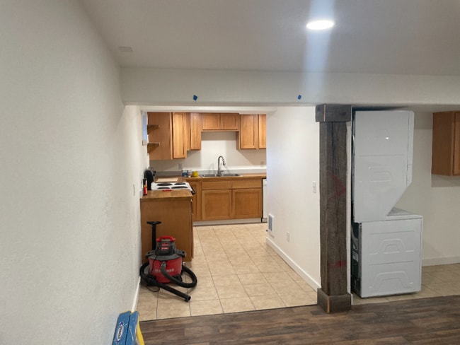 Photo - 2145 S 11th St W