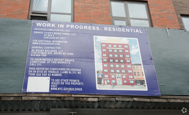 Photo - Bedford Park Manor