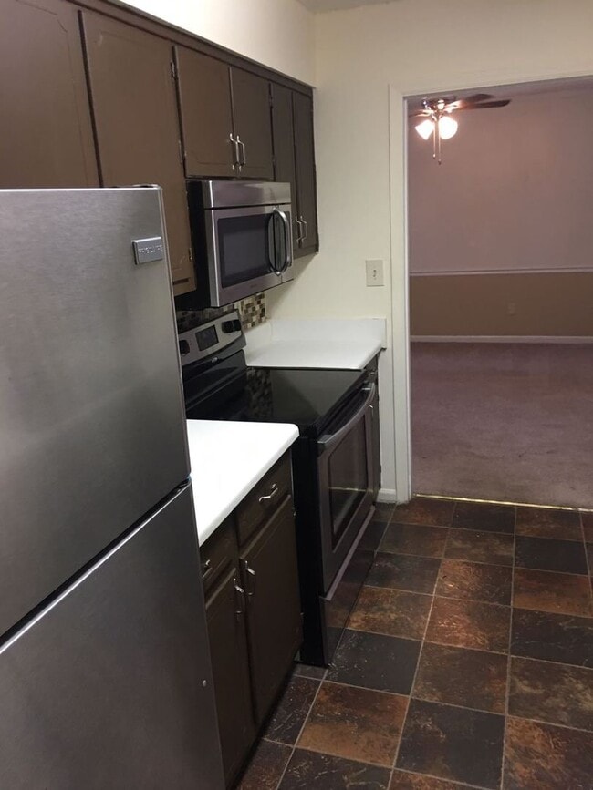 Photo - Renovated 2 Bedroom / 2 Bath Condo for Rent