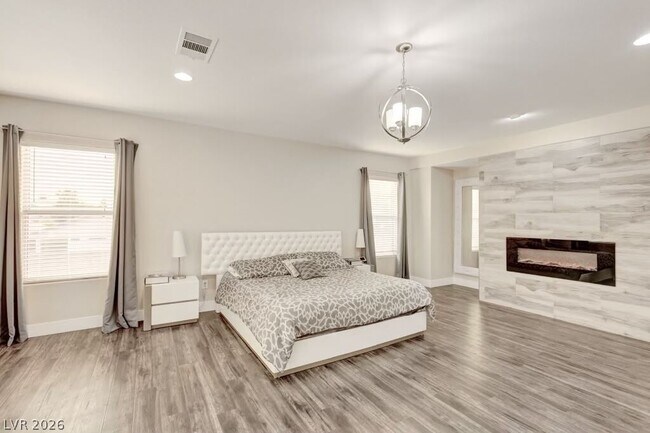 Photo - 9593 Verneda Ct