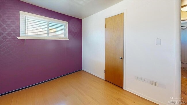 Photo - 2512 S Stuart St