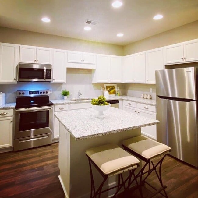 4009 Ashley Dr