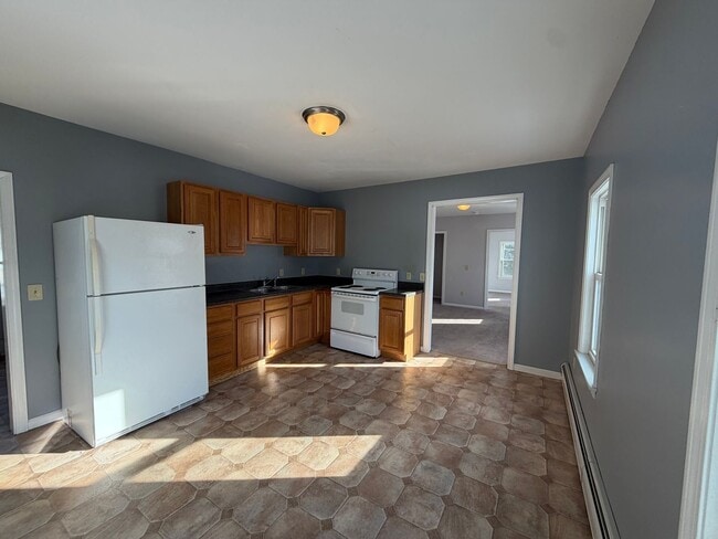 Building Photo - 112 Columbia St Unit C