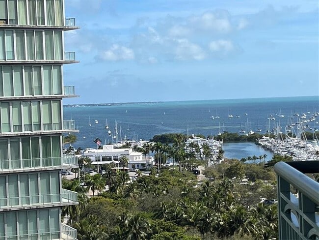 Building Photo - 3350 SW 27th Ave Unit 1207 Rental