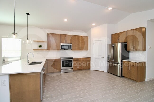 Photo - 7869 N 80th Ave