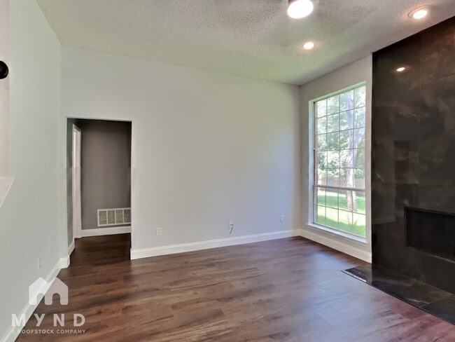 Photo - 2616 Belmont Ct