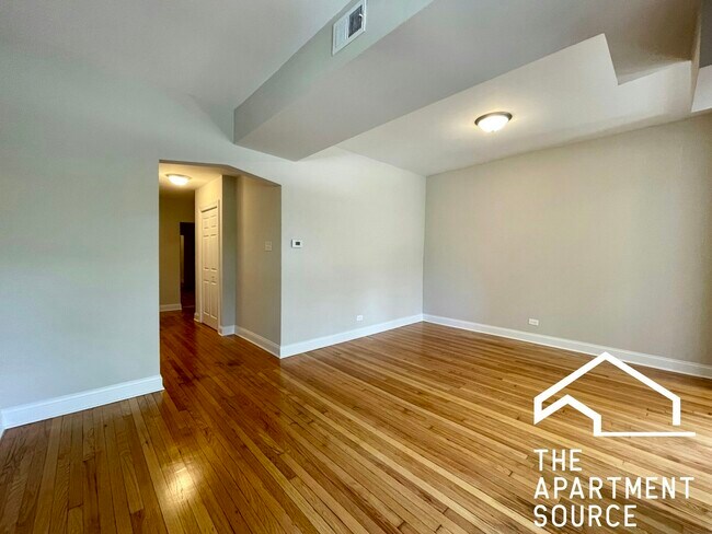 Photo - 2323 N Kedzie Blvd Unit 1f