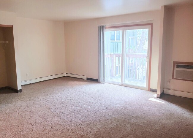 Photo - Ridgecrest Apartments