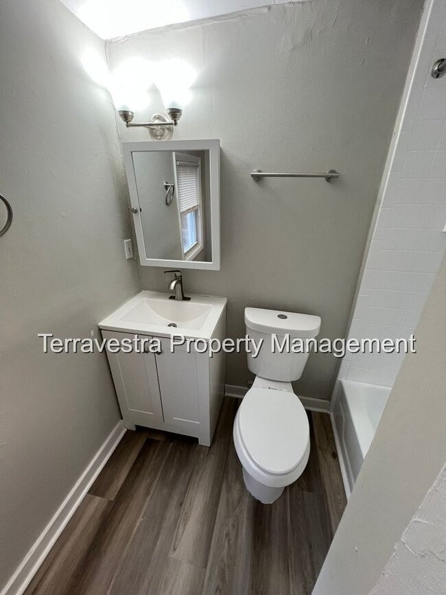 Photo - 710 Hunter St Unit A