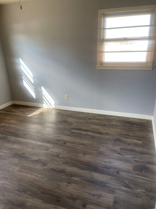Photo - Second Chance Leasing!!