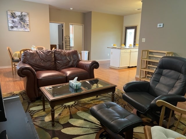 Photo - 504 W Moore St