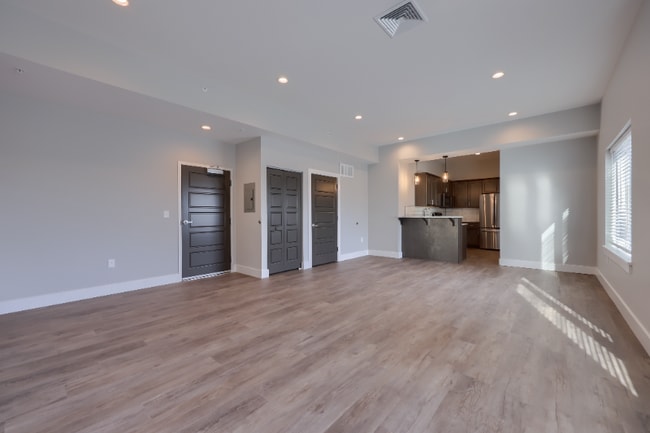 Photo - 117 W Main St Unidad Apt 2