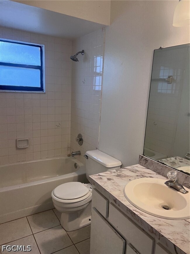 Photo - 1416 SE 1st Pl