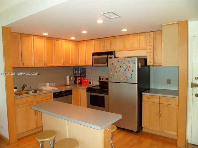 Photo - 3505 S Ocean Dr Unit 1420