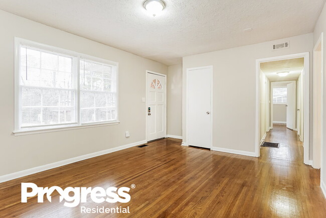 Photo - 413 13th Terrace NW