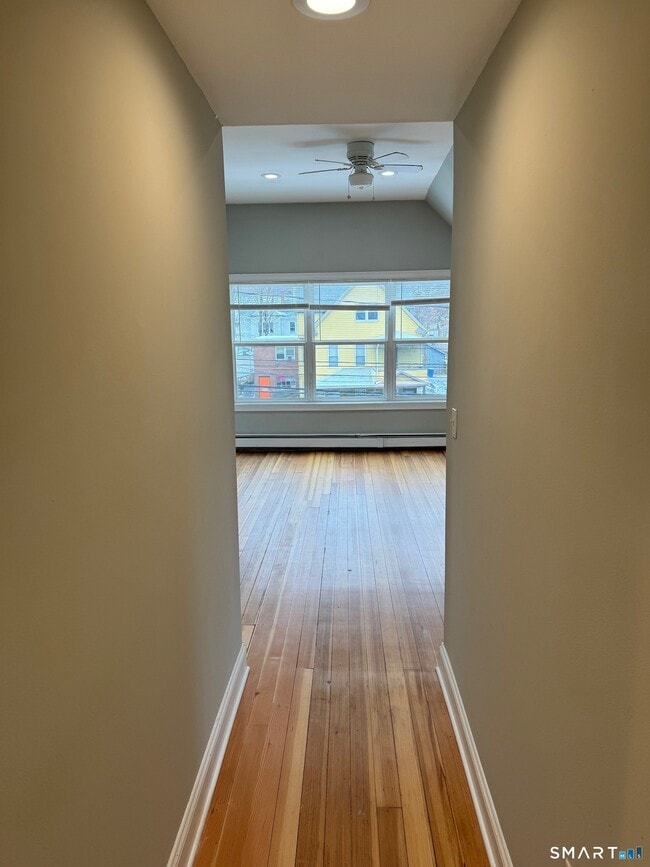 217 Park Rd Unit 3rd FL