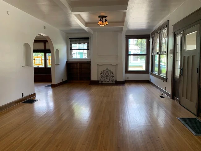 Photo - 500 S Fess Ave