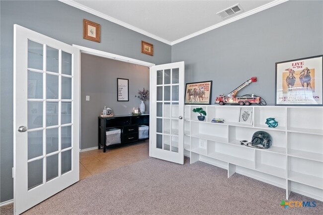 Photo - 2108 Scott Dr