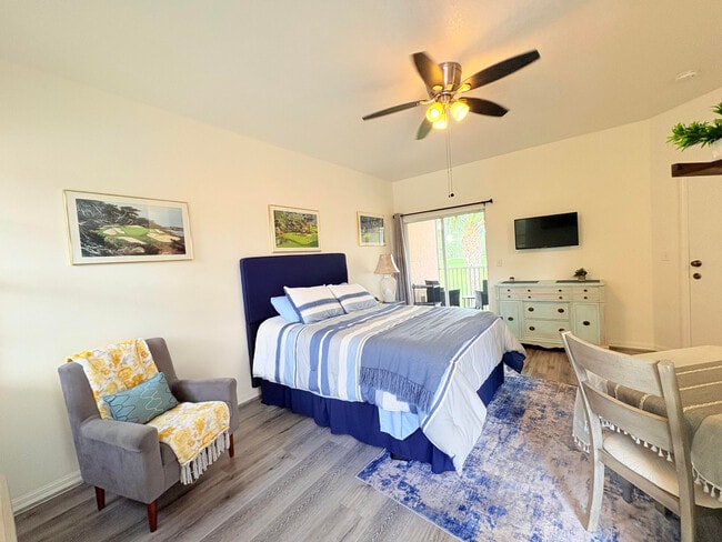 Building Photo - 9821 Perfect Dr Unit B
