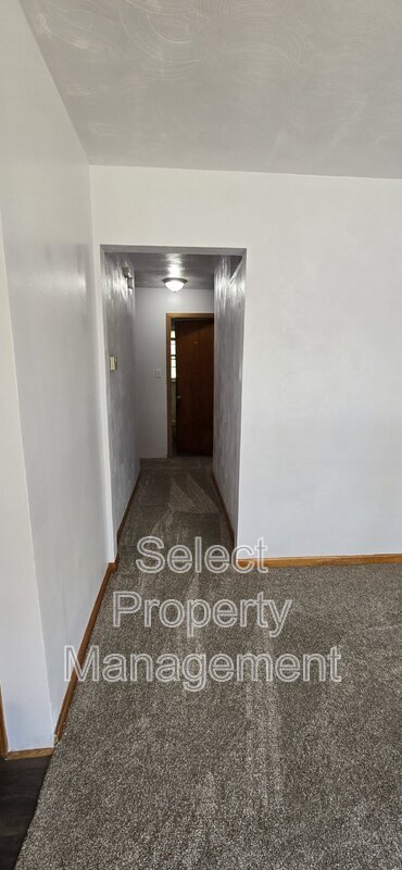 Photo - 1916 Laverne Ave