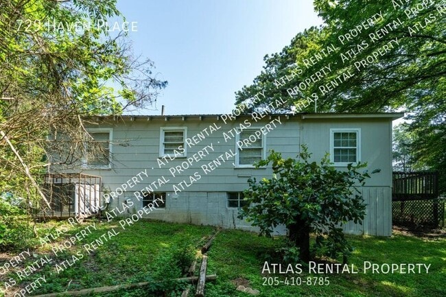 Photo - 729 Haven Pl