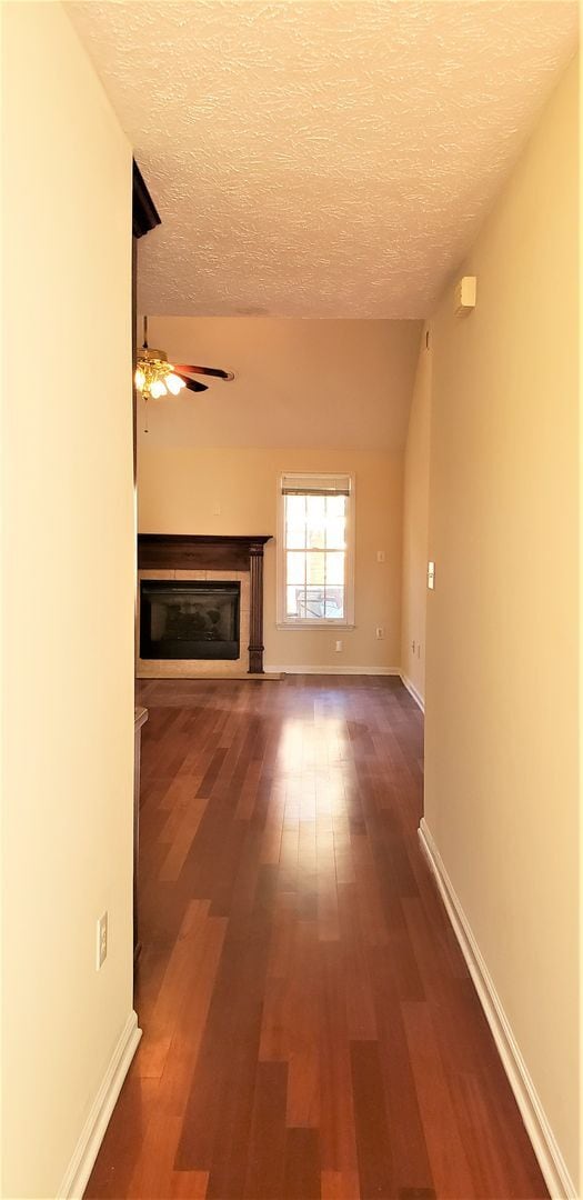 Photo - 2028 Old Charleston Cir