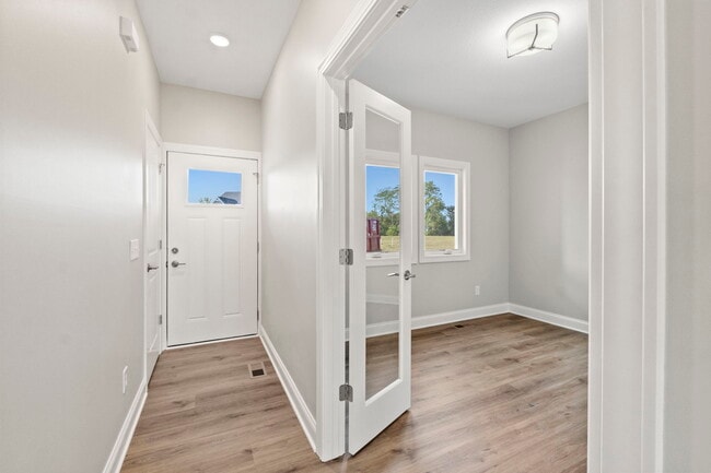 Photo - 1298 Switchfoot Dr